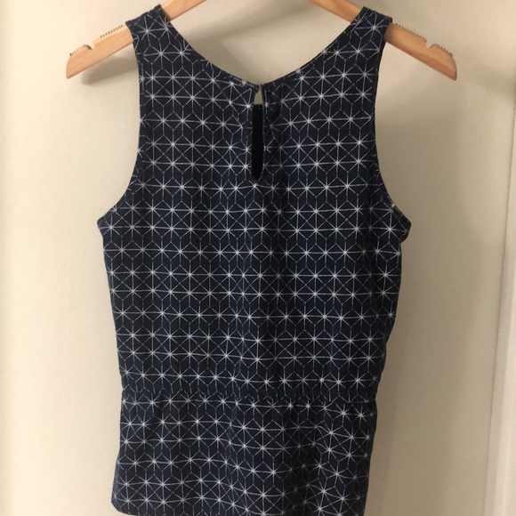 Levi’s 100% Cotton Sleeveless Navy Peplum Top - Picture 4 of 8